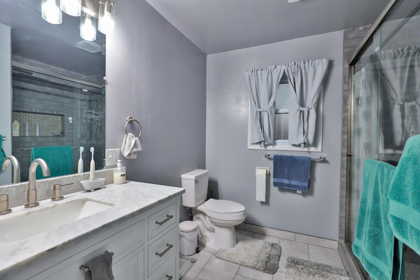 Detail Gallery Image 20 of 32 For 1433 Ayers Ave, Lodi,  CA 95242 - 2 Beds | 2 Baths