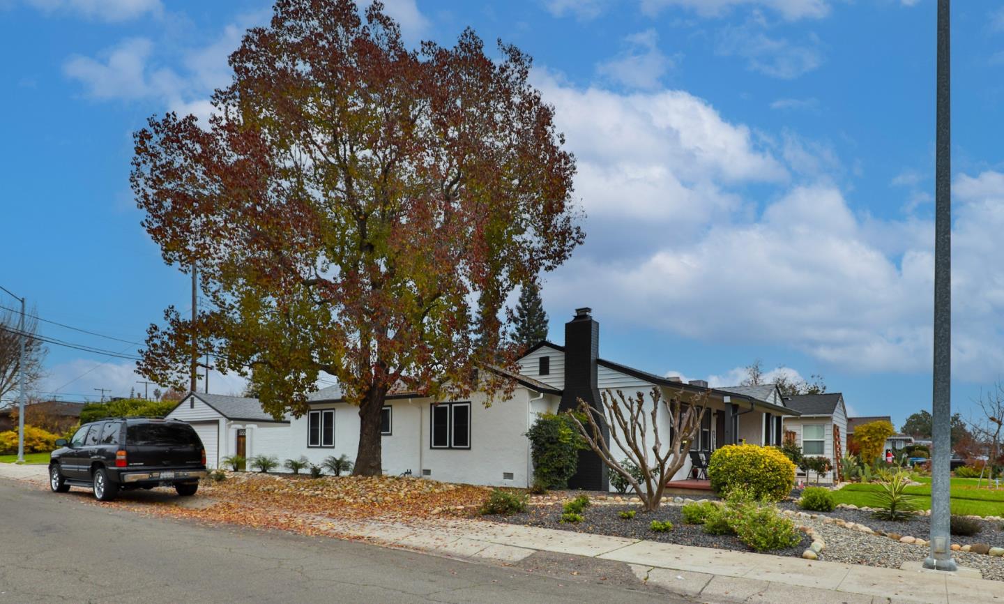 Detail Gallery Image 32 of 32 For 1433 Ayers Ave, Lodi,  CA 95242 - 2 Beds | 2 Baths