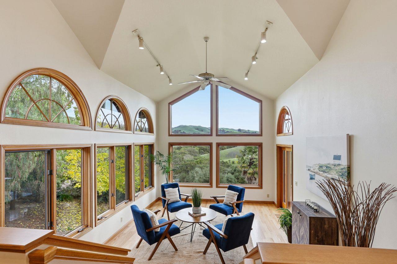 Detail Gallery Image 11 of 35 For 525 Vista Ridge Dr, Milpitas,  CA 95035 - 4 Beds | 3 Baths