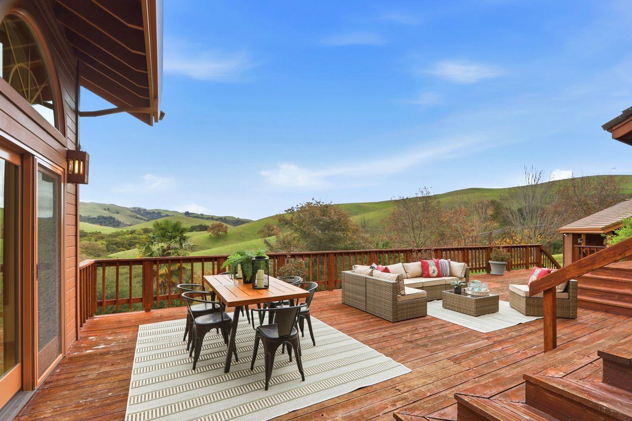 Detail Gallery Image 21 of 35 For 525 Vista Ridge Dr, Milpitas,  CA 95035 - 4 Beds | 3 Baths