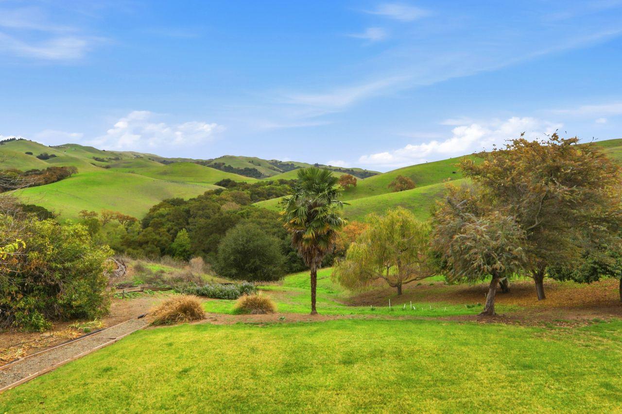 Detail Gallery Image 23 of 35 For 525 Vista Ridge Dr, Milpitas,  CA 95035 - 4 Beds | 3 Baths