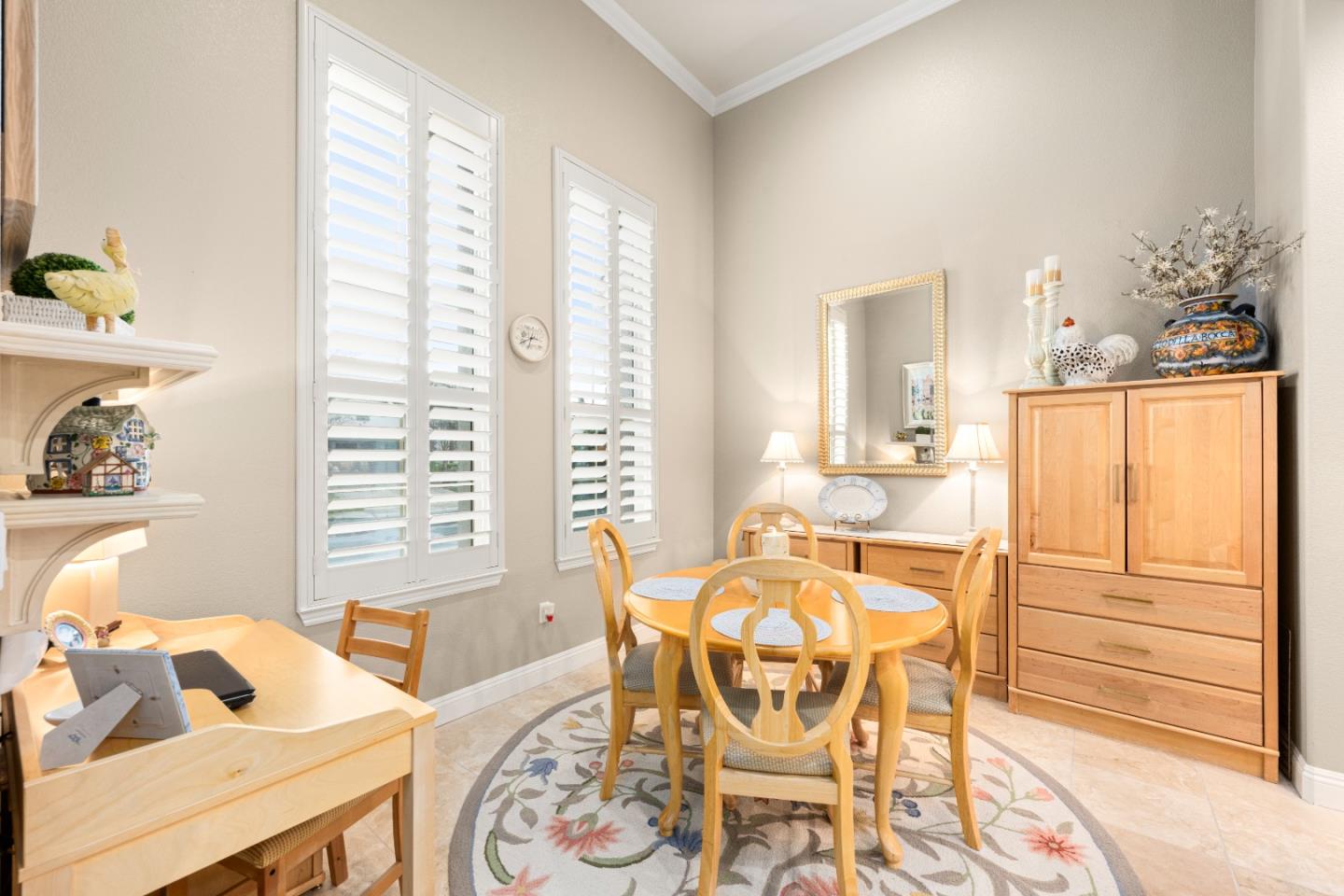 Detail Gallery Image 30 of 74 For 5723 Grassington Ln, Sacramento,  CA 95835 - 2 Beds | 2/1 Baths