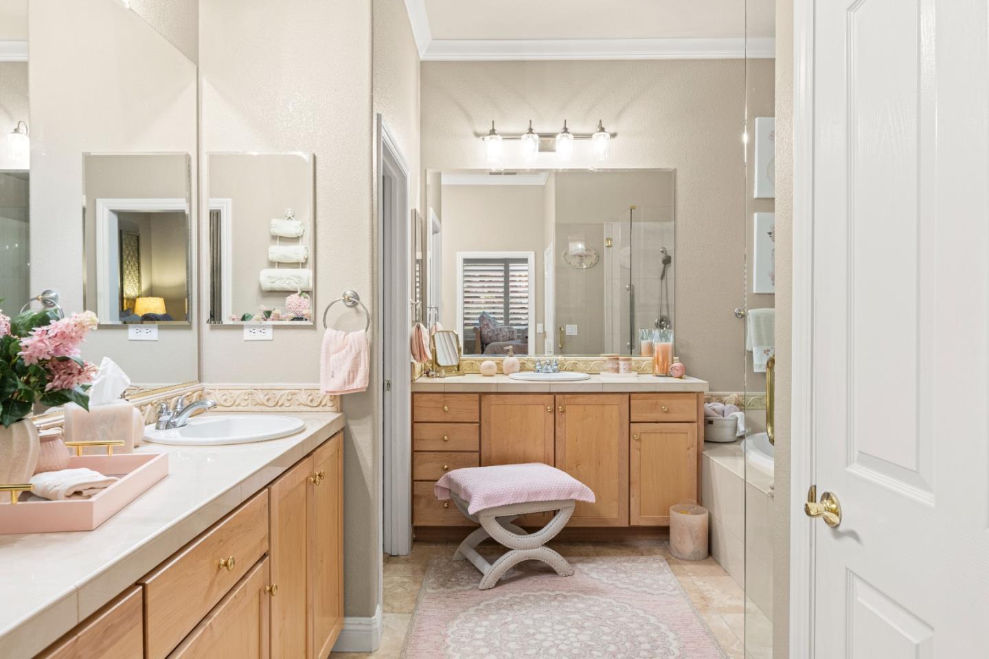 Detail Gallery Image 50 of 74 For 5723 Grassington Ln, Sacramento,  CA 95835 - 2 Beds | 2/1 Baths