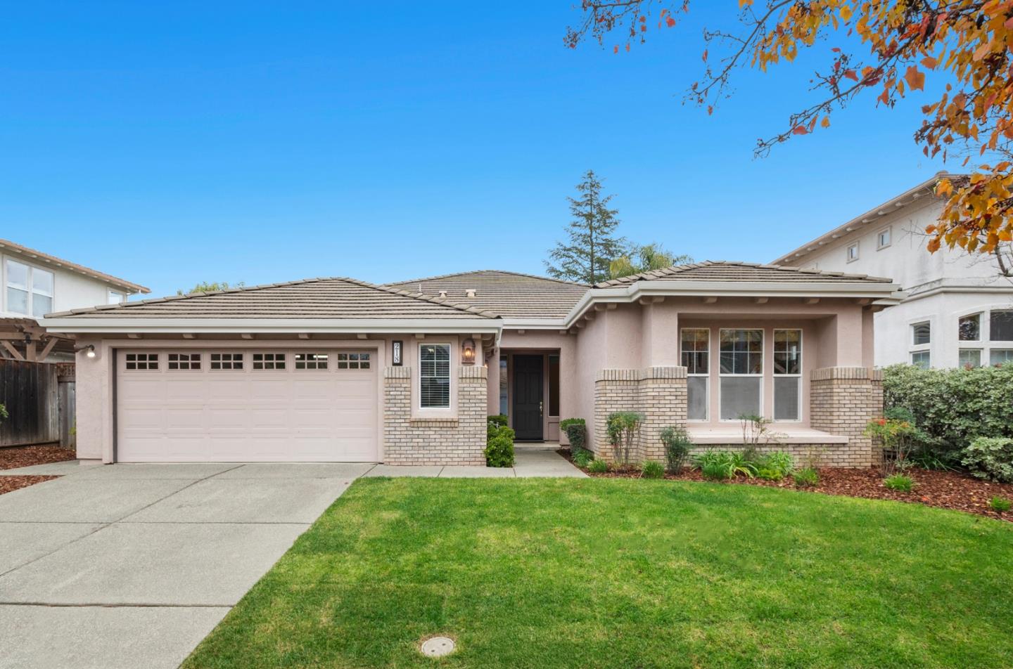 Detail Gallery Image 2 of 47 For 218 Alchemy Way, Napa,  CA 94558 - 3 Beds | 2 Baths