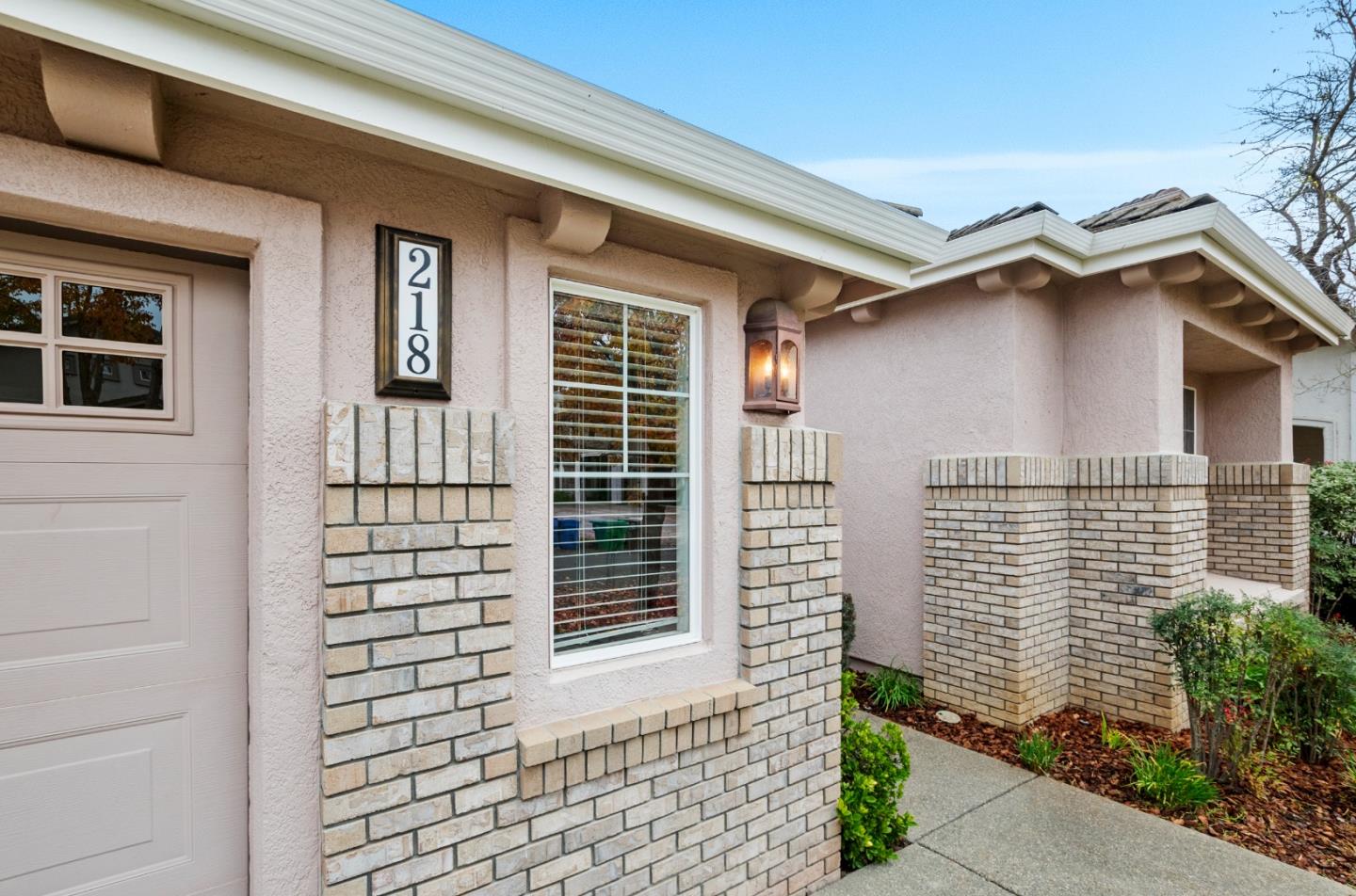 Detail Gallery Image 3 of 47 For 218 Alchemy Way, Napa,  CA 94558 - 3 Beds | 2 Baths