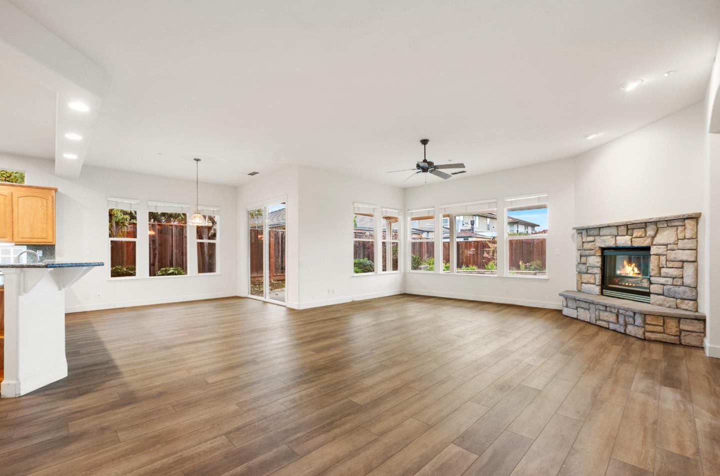 Detail Gallery Image 9 of 47 For 218 Alchemy Way, Napa,  CA 94558 - 3 Beds | 2 Baths