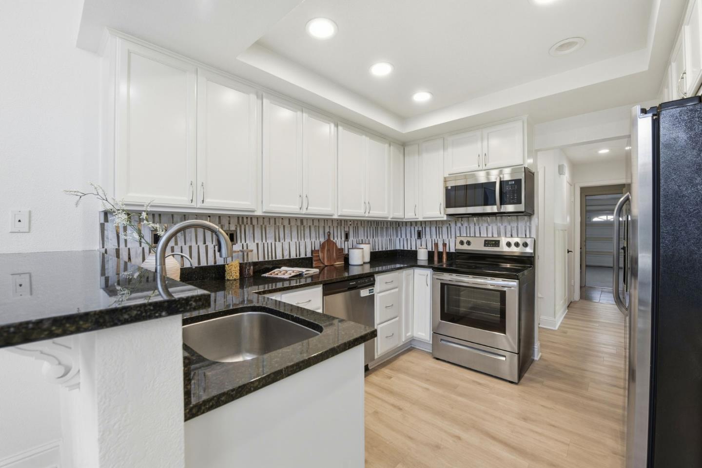 Detail Gallery Image 11 of 41 For 4822 La Habra St, Union City,  CA 94587 - 3 Beds | 2 Baths