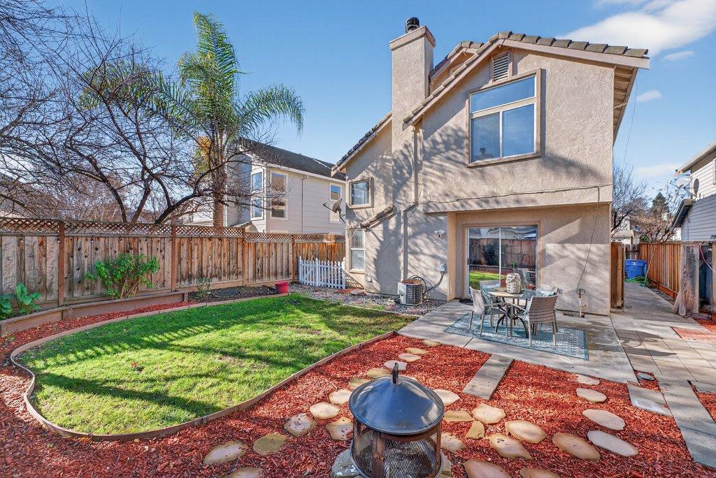 Detail Gallery Image 24 of 41 For 9336 Lariat Dr, Gilroy,  CA 95020 - 3 Beds | 2/1 Baths