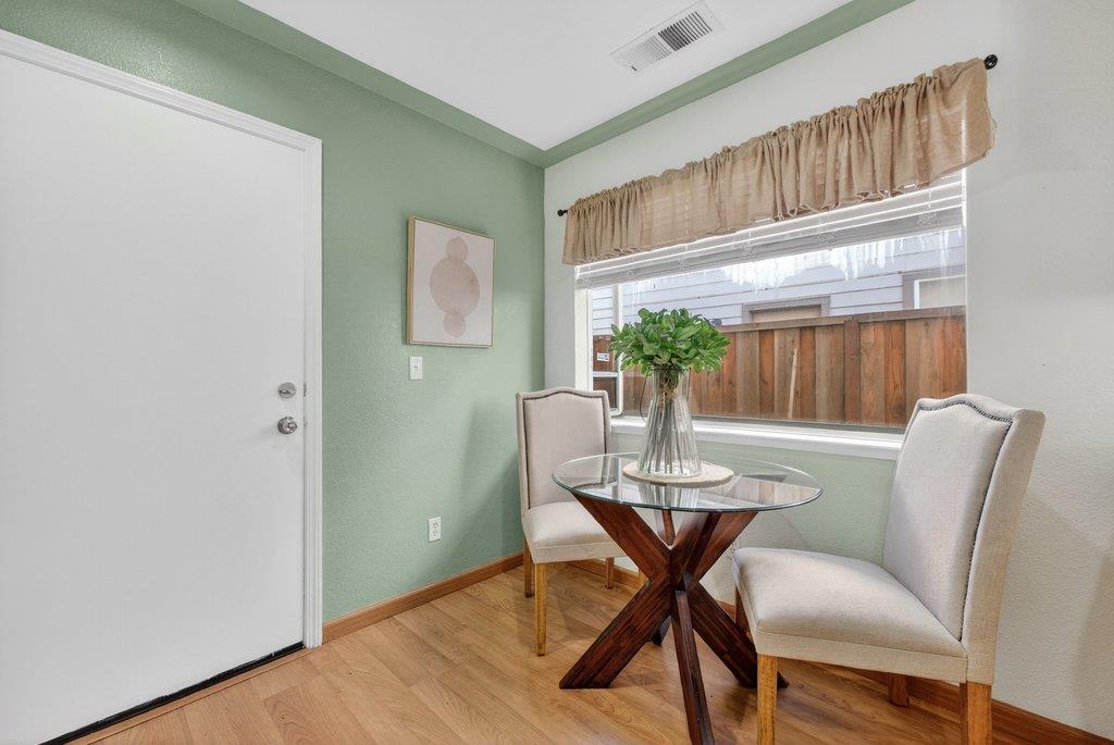 Detail Gallery Image 35 of 41 For 9336 Lariat Dr, Gilroy,  CA 95020 - 3 Beds | 2/1 Baths