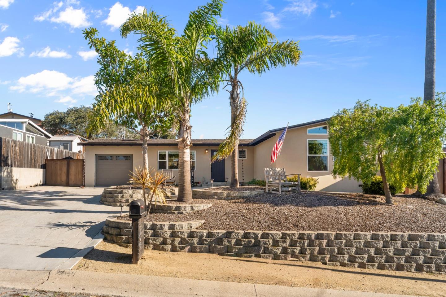 Front Image Thumbnail for ML82029805