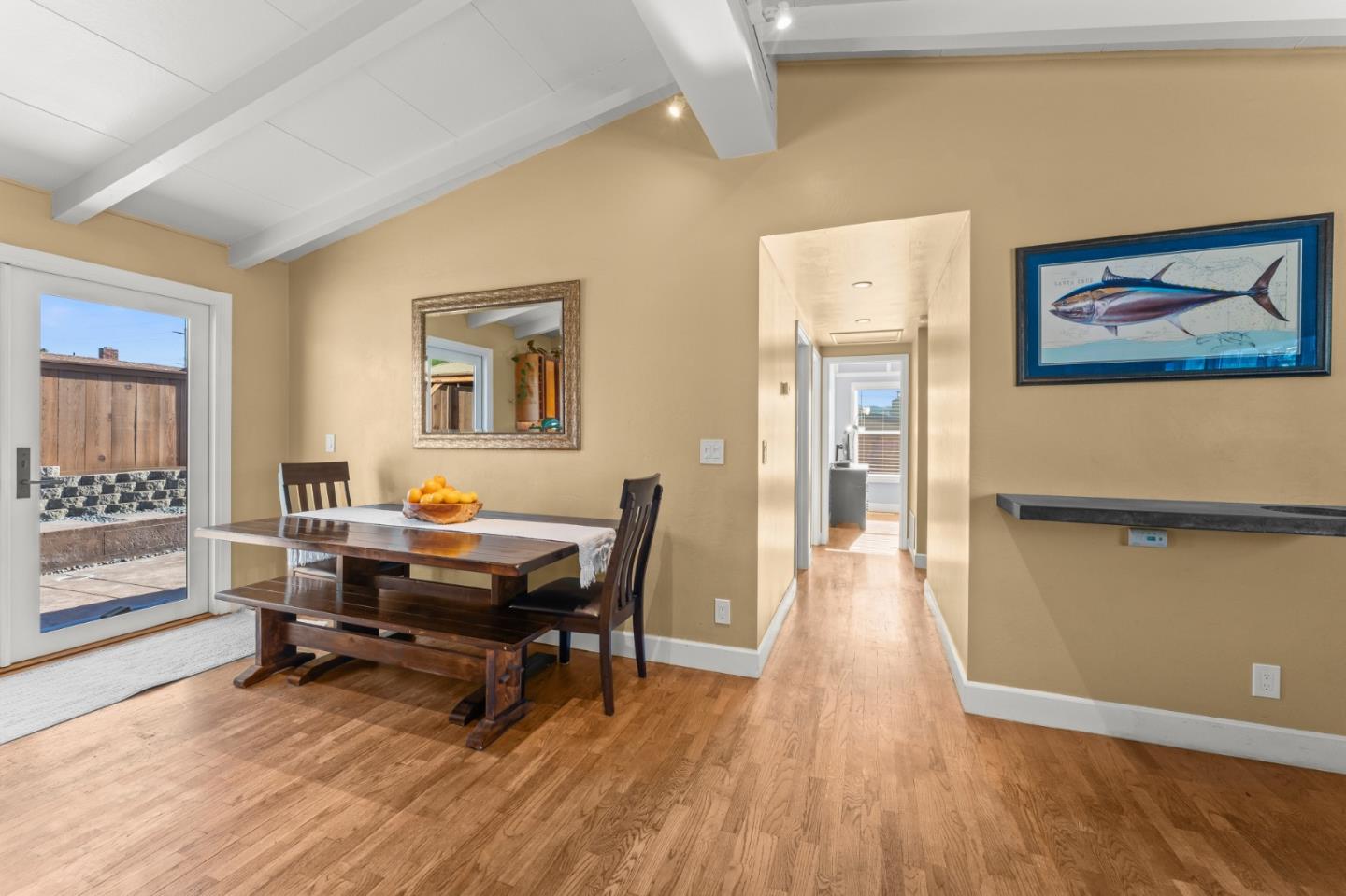 Detail Gallery Image 13 of 32 For 1106 Buena St, Seaside,  CA 93955 - 4 Beds | 2 Baths