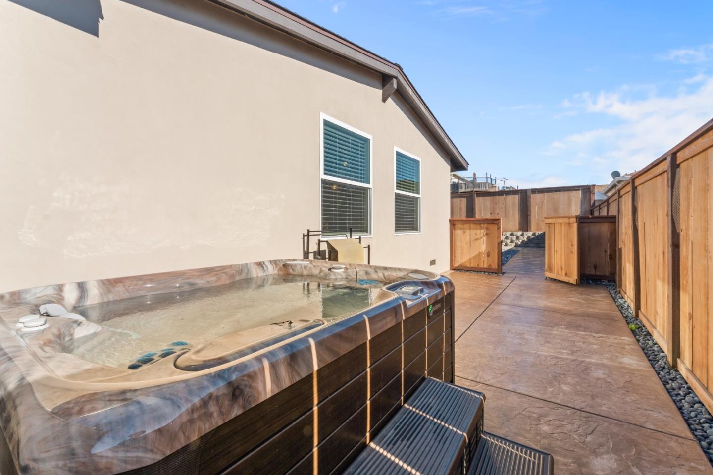 Detail Gallery Image 24 of 32 For 1106 Buena St, Seaside,  CA 93955 - 4 Beds | 2 Baths