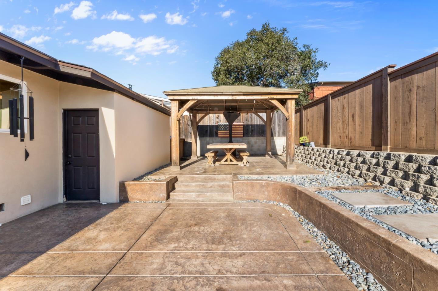 Detail Gallery Image 27 of 32 For 1106 Buena St, Seaside,  CA 93955 - 4 Beds | 2 Baths