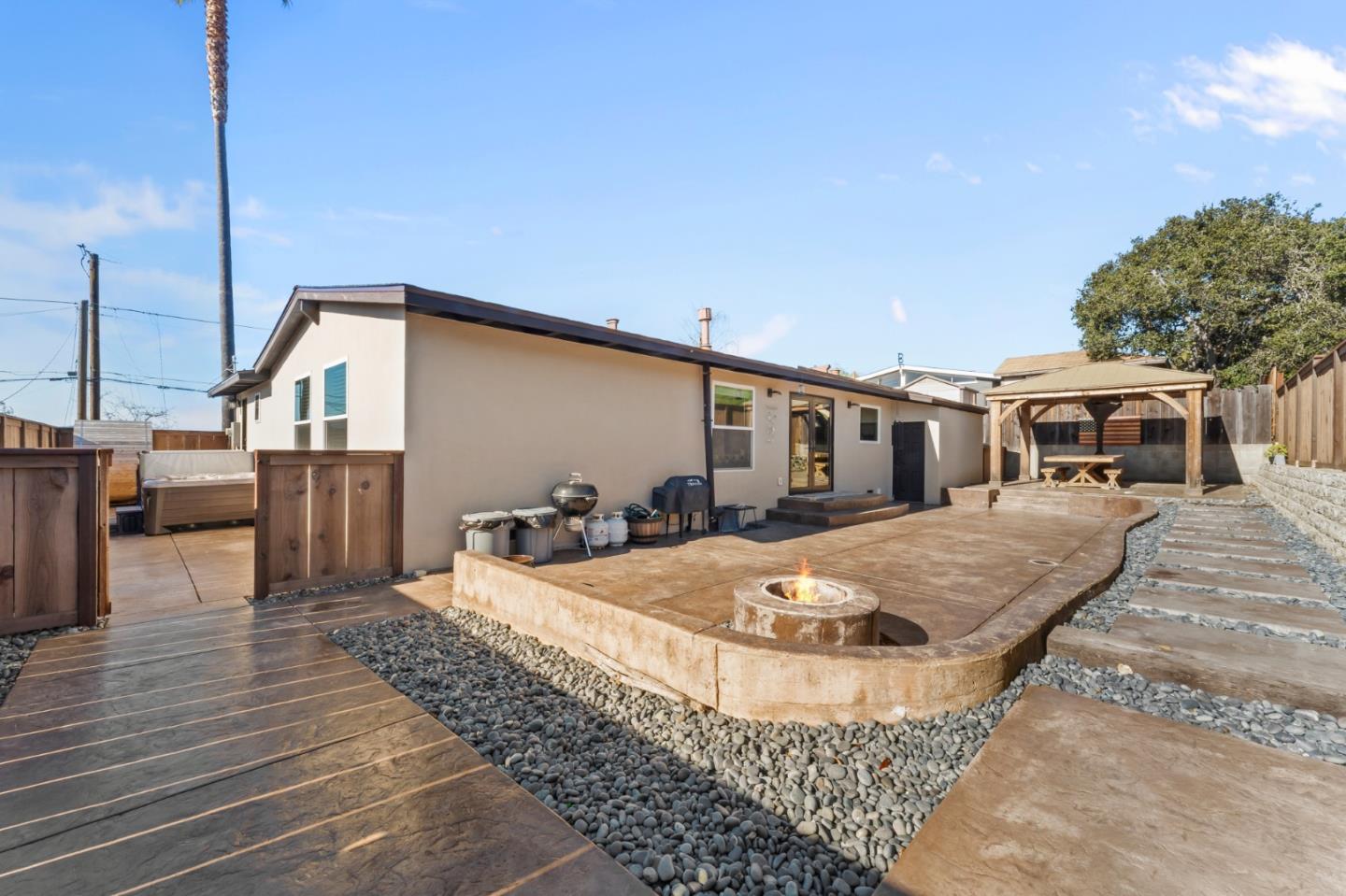 Detail Gallery Image 28 of 32 For 1106 Buena St, Seaside,  CA 93955 - 4 Beds | 2 Baths