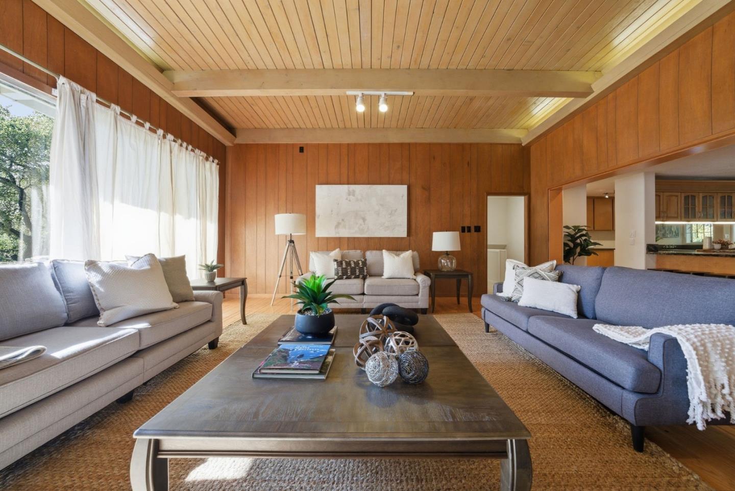 Detail Gallery Image 16 of 84 For 5401 Leona St, Oakland,  CA 94619 - 5 Beds | 3 Baths