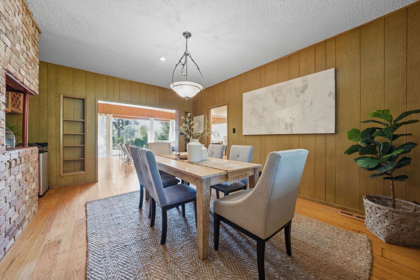 Detail Gallery Image 21 of 84 For 5401 Leona St, Oakland,  CA 94619 - 5 Beds | 3 Baths