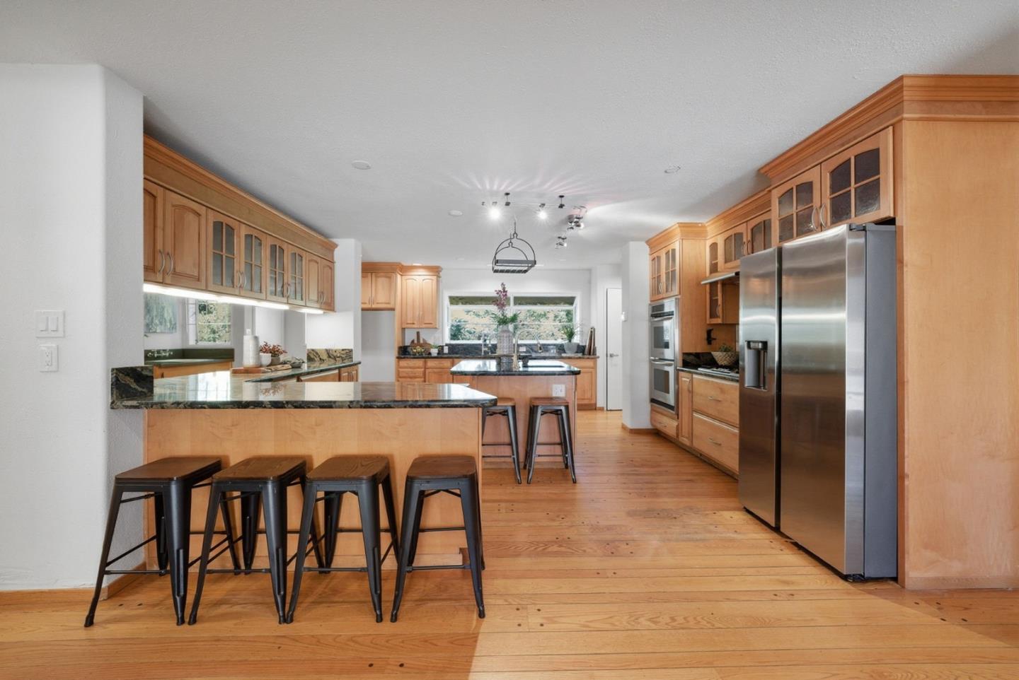 Detail Gallery Image 23 of 84 For 5401 Leona St, Oakland,  CA 94619 - 5 Beds | 3 Baths