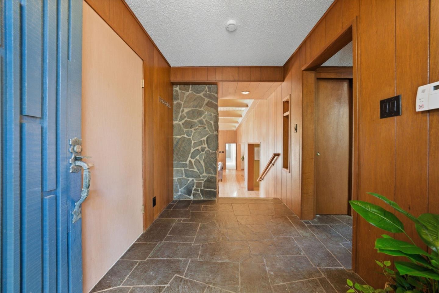 Detail Gallery Image 3 of 84 For 5401 Leona St, Oakland,  CA 94619 - 5 Beds | 3 Baths