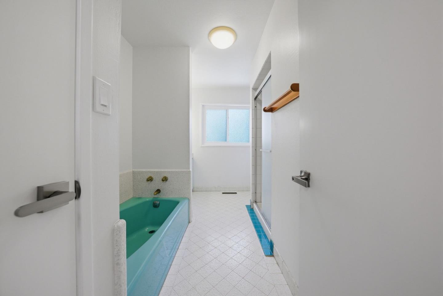 Detail Gallery Image 47 of 84 For 5401 Leona St, Oakland,  CA 94619 - 5 Beds | 3 Baths