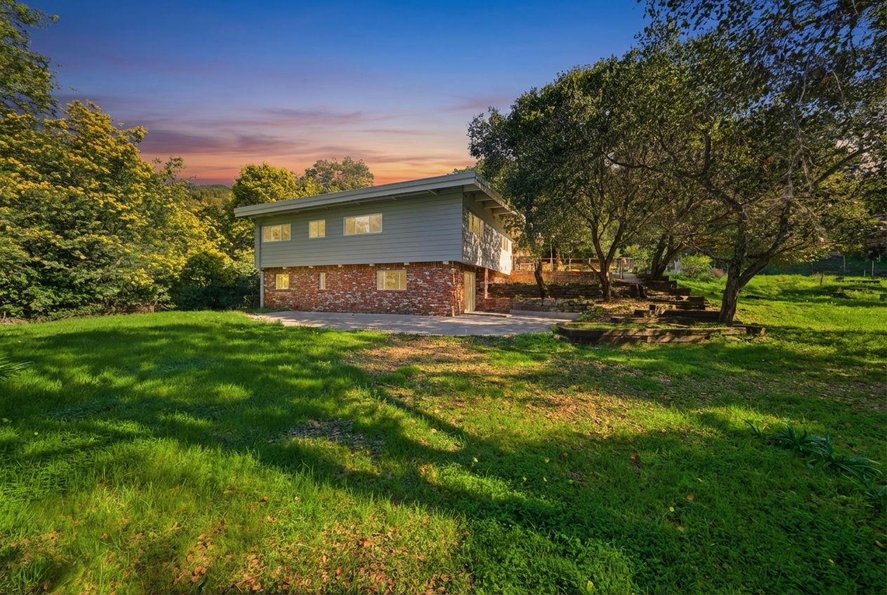 Detail Gallery Image 68 of 84 For 5401 Leona St, Oakland,  CA 94619 - 5 Beds | 3 Baths