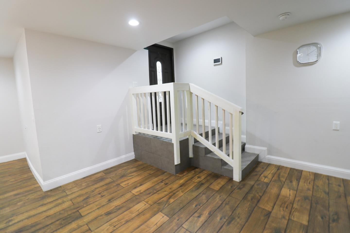 Detail Gallery Image 12 of 30 For 875 Wood St, Oakland,  CA 94607 - – Beds | – Baths