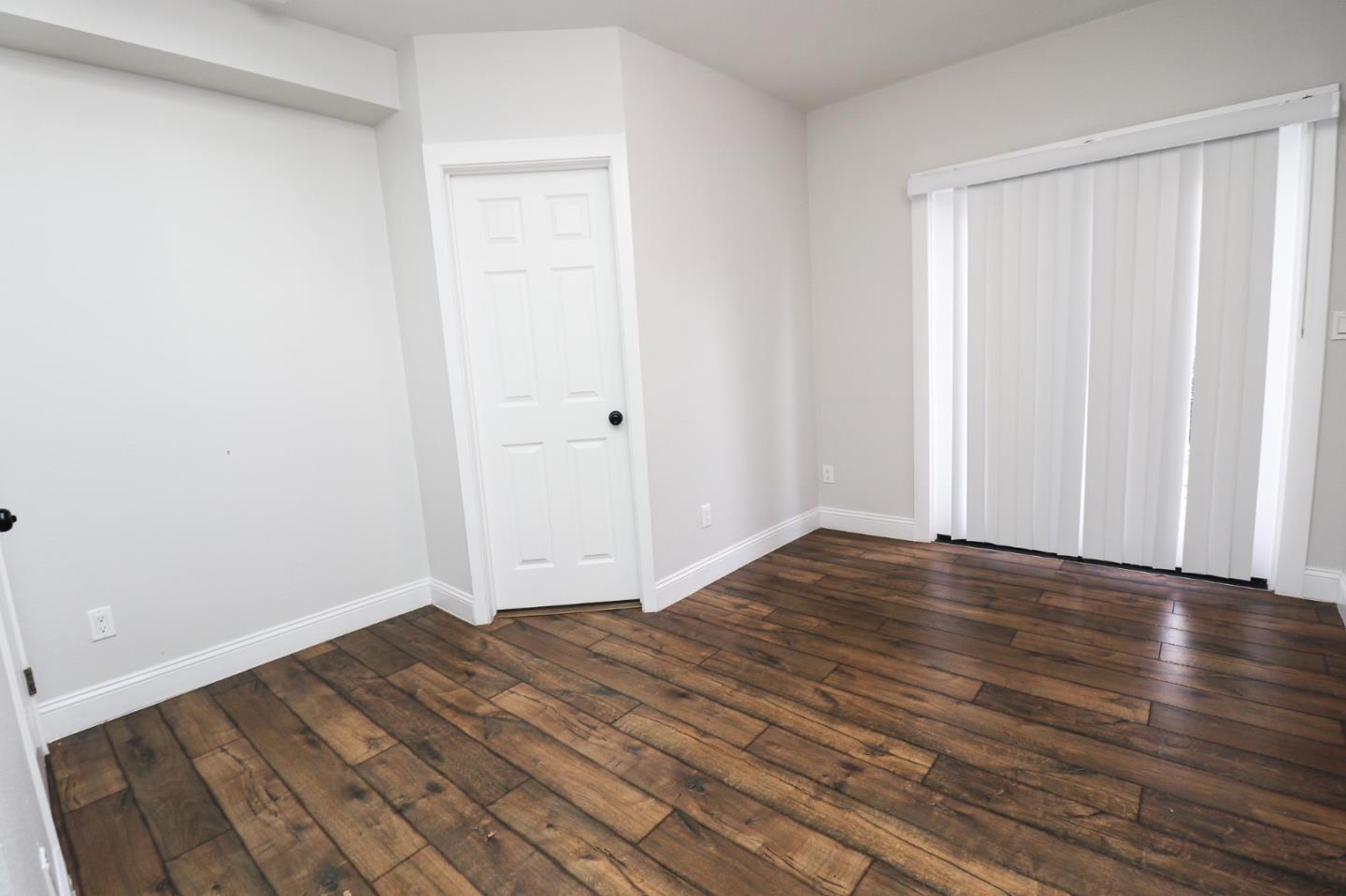 Detail Gallery Image 20 of 30 For 875 Wood St, Oakland,  CA 94607 - – Beds | – Baths