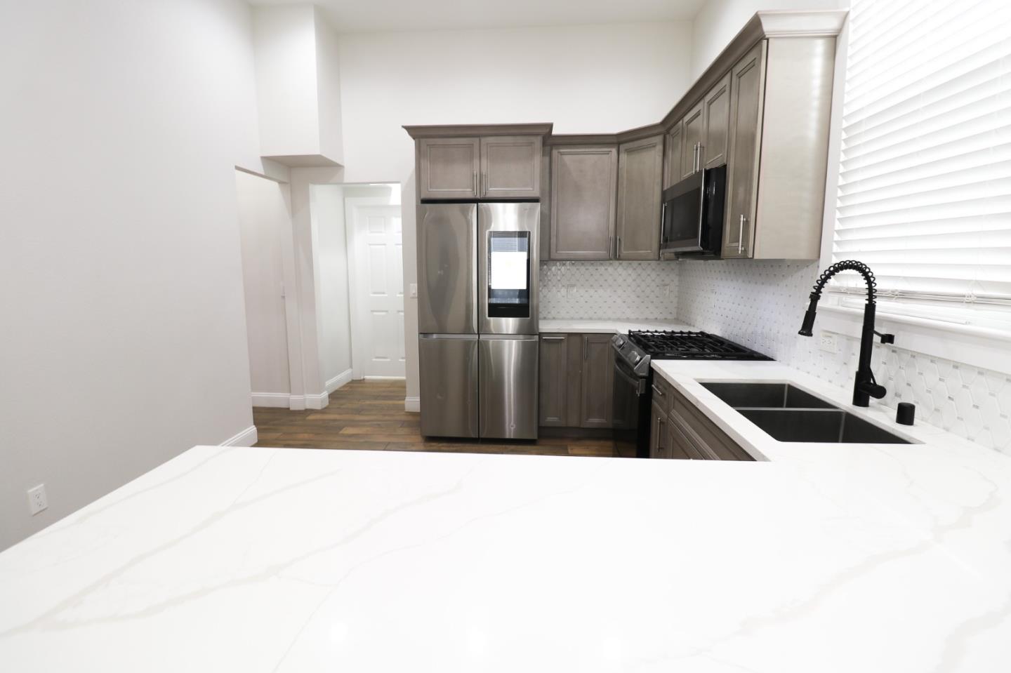 Detail Gallery Image 30 of 30 For 875 Wood St, Oakland,  CA 94607 - – Beds | – Baths