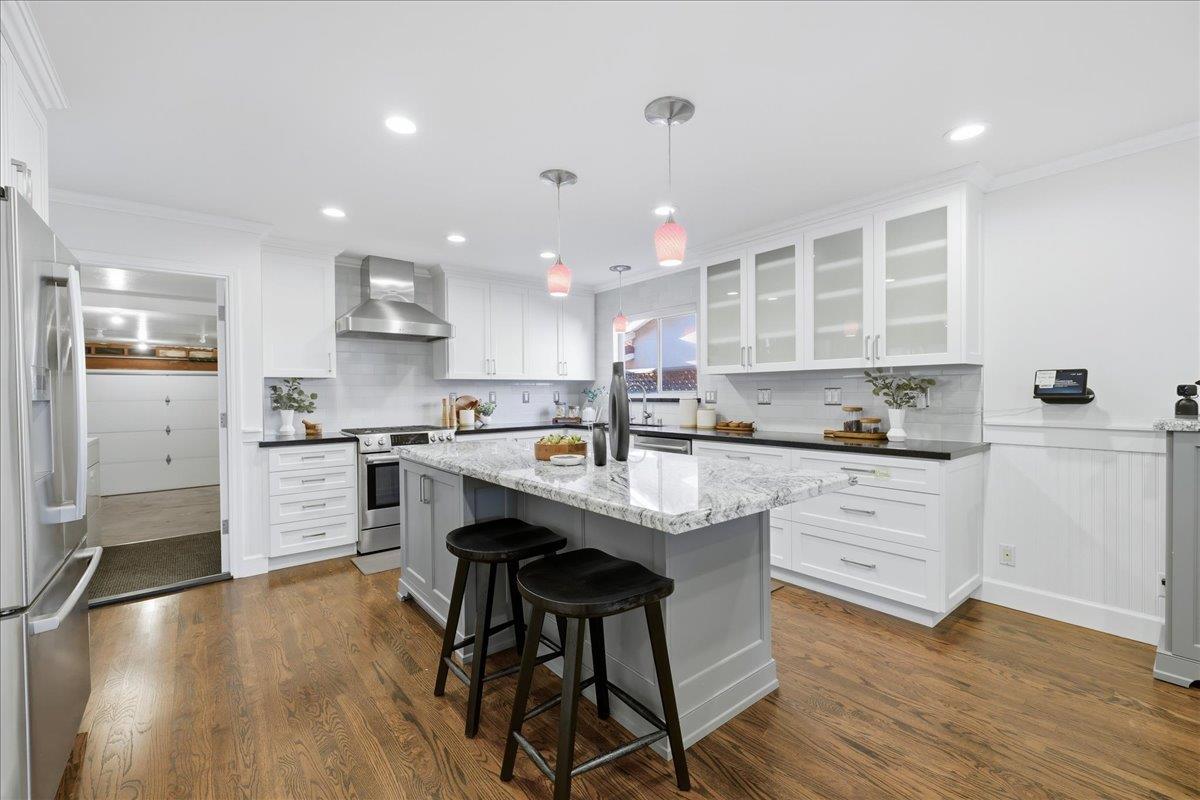 Detail Gallery Image 15 of 69 For 3782 Kirk Rd, San Jose,  CA 95124 - 3 Beds | 2 Baths