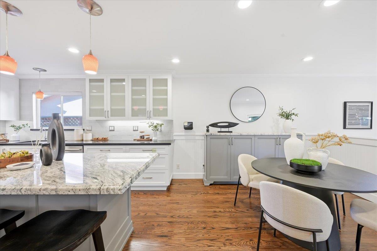 Detail Gallery Image 22 of 69 For 3782 Kirk Rd, San Jose,  CA 95124 - 3 Beds | 2 Baths