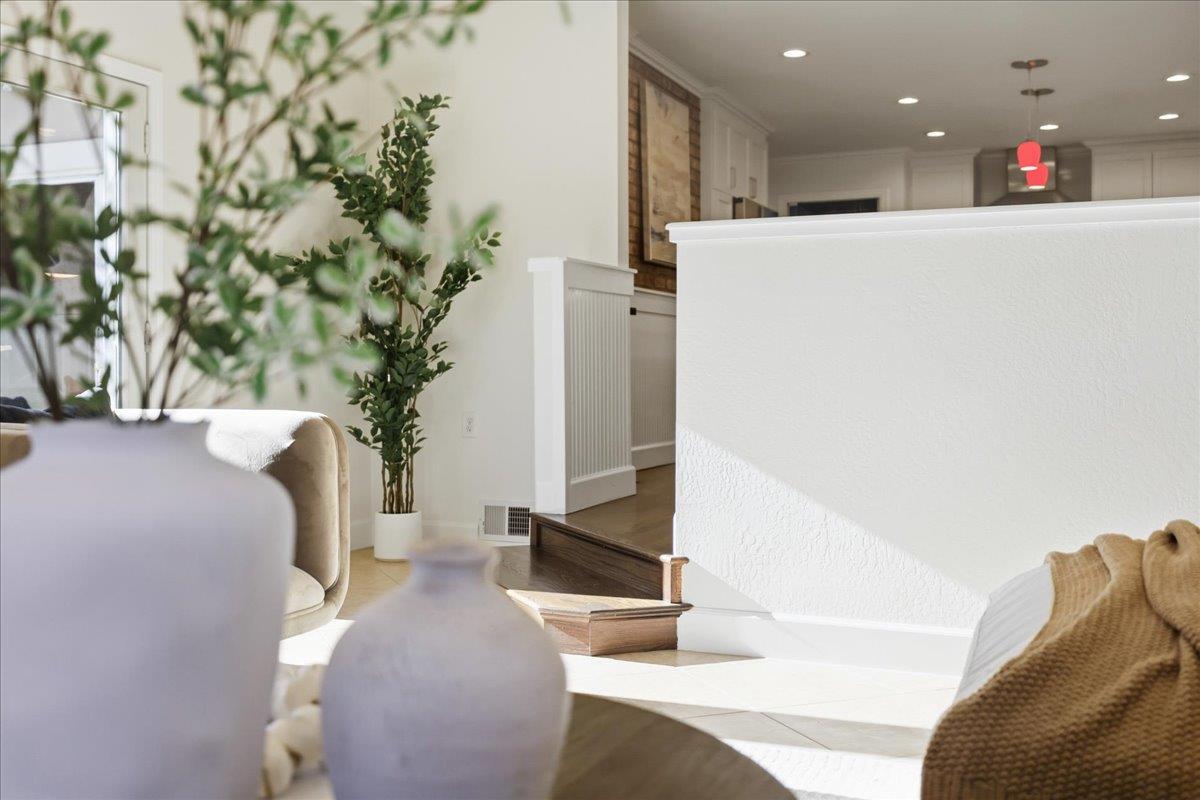 Detail Gallery Image 26 of 69 For 3782 Kirk Rd, San Jose,  CA 95124 - 3 Beds | 2 Baths