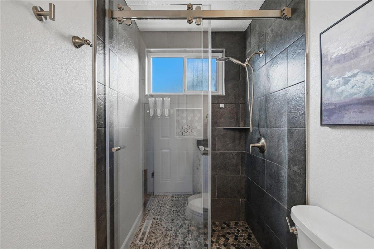 Detail Gallery Image 51 of 69 For 3782 Kirk Rd, San Jose,  CA 95124 - 3 Beds | 2 Baths