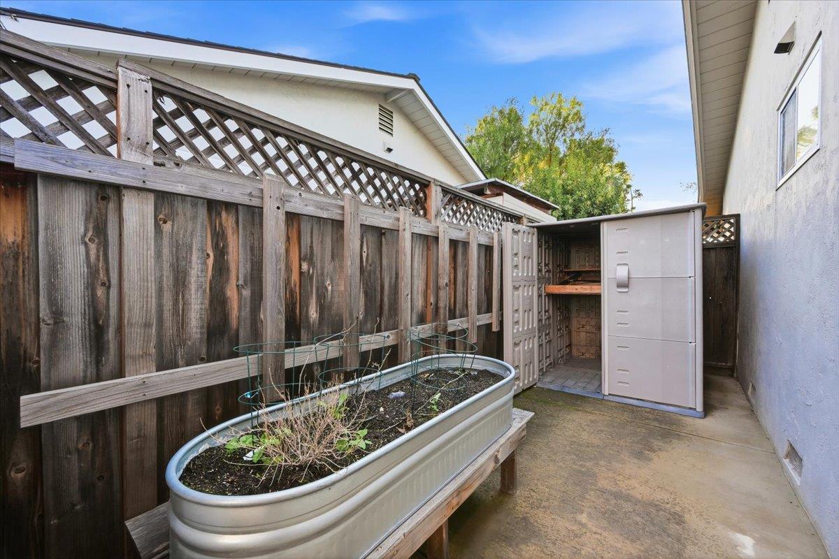 Detail Gallery Image 58 of 69 For 3782 Kirk Rd, San Jose,  CA 95124 - 3 Beds | 2 Baths