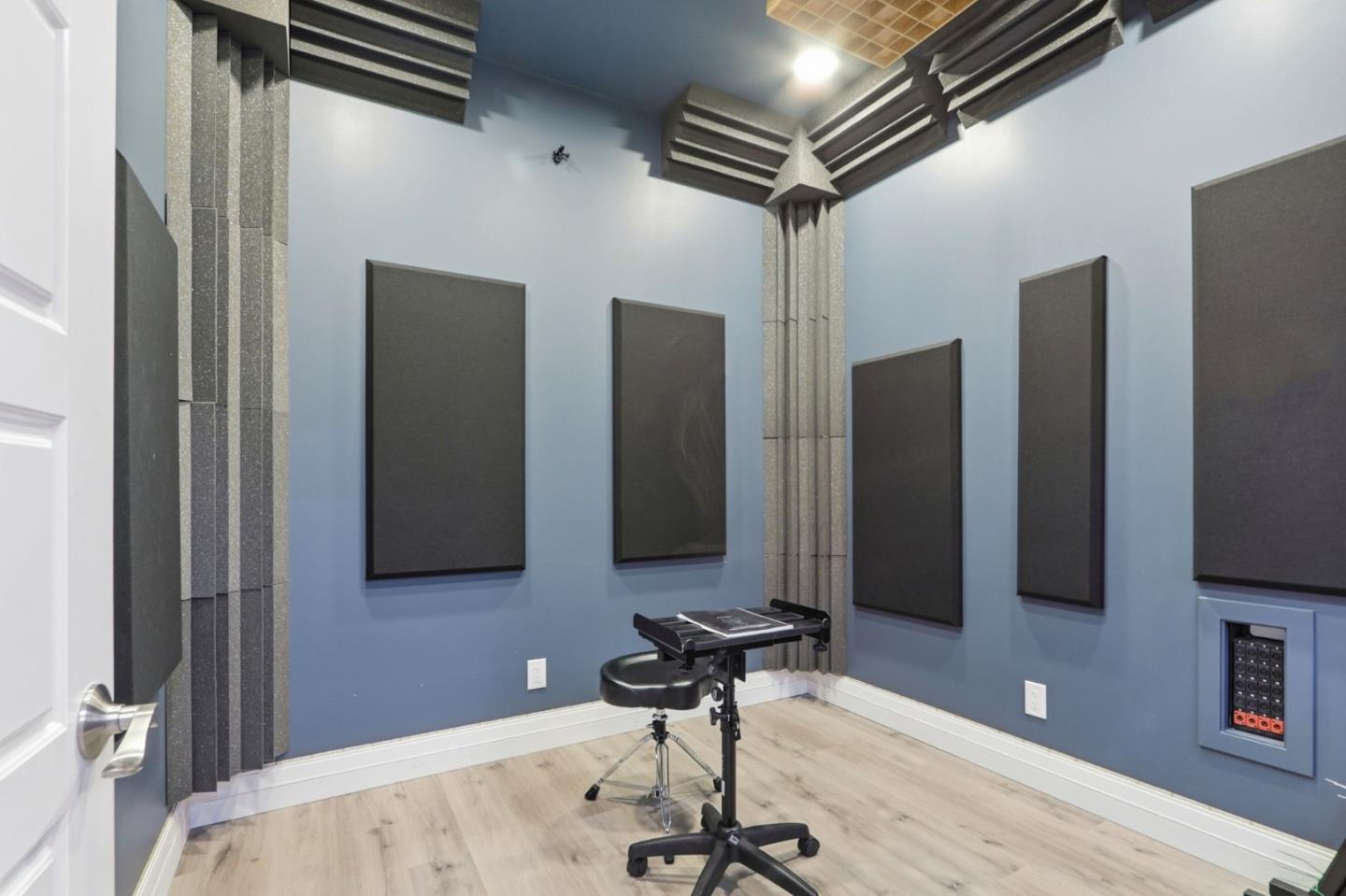 Detail Gallery Image 109 of 113 For 600 Price Dr, Morgan Hill,  CA 95037 - 5 Beds | 4/1 Baths