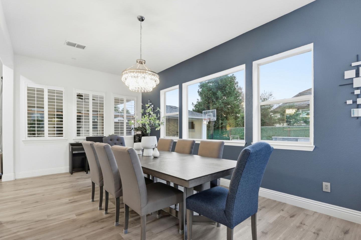 Detail Gallery Image 14 of 87 For 600 Price Dr, Morgan Hill,  CA 95037 - 5 Beds | 4/1 Baths