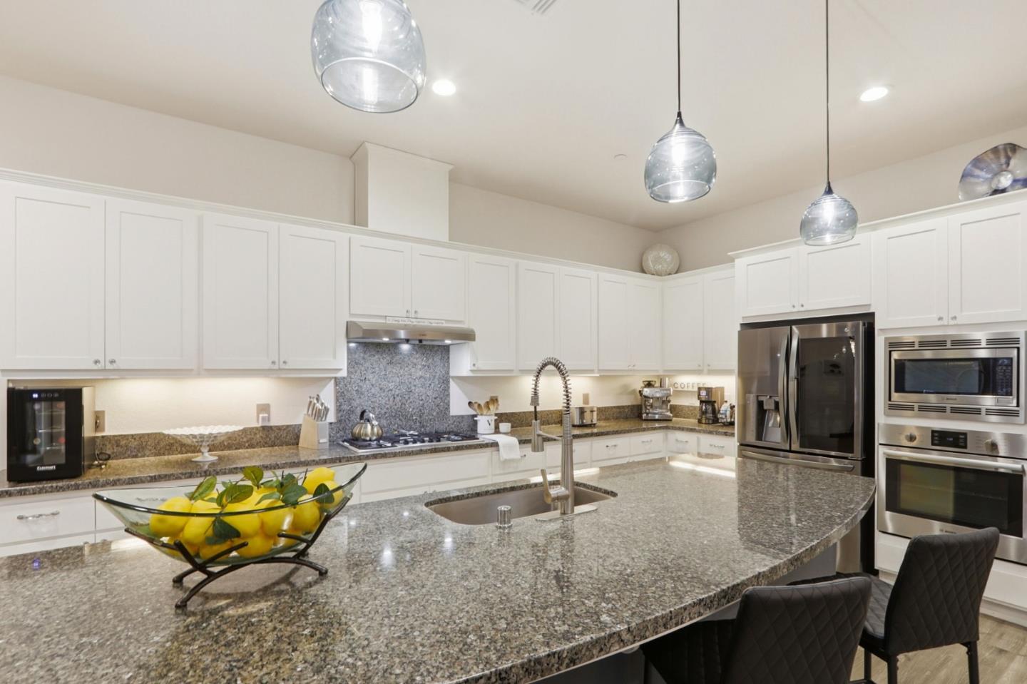 Detail Gallery Image 17 of 87 For 600 Price Dr, Morgan Hill,  CA 95037 - 5 Beds | 4/1 Baths