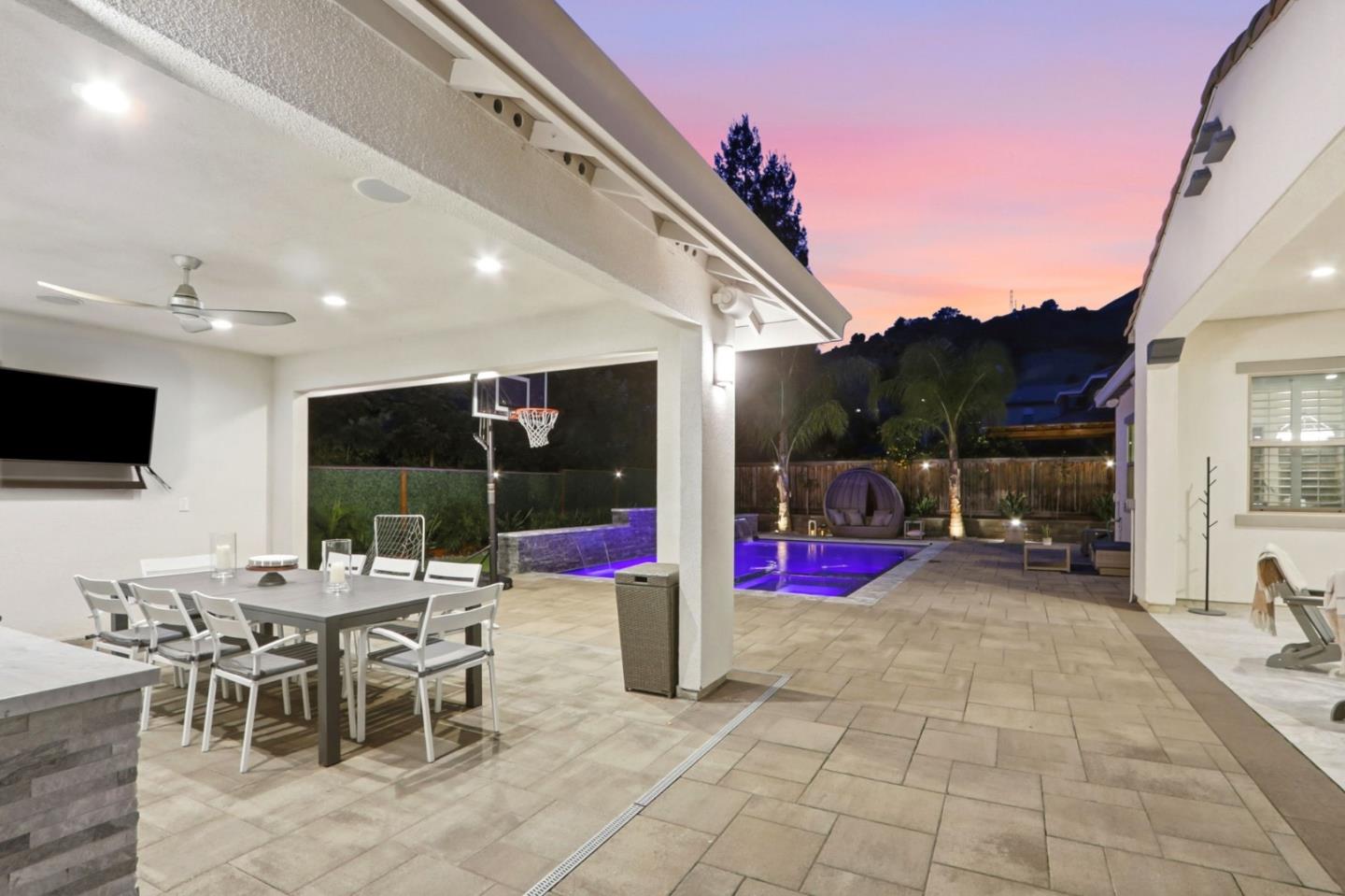 Detail Gallery Image 67 of 87 For 600 Price Dr, Morgan Hill,  CA 95037 - 5 Beds | 4/1 Baths