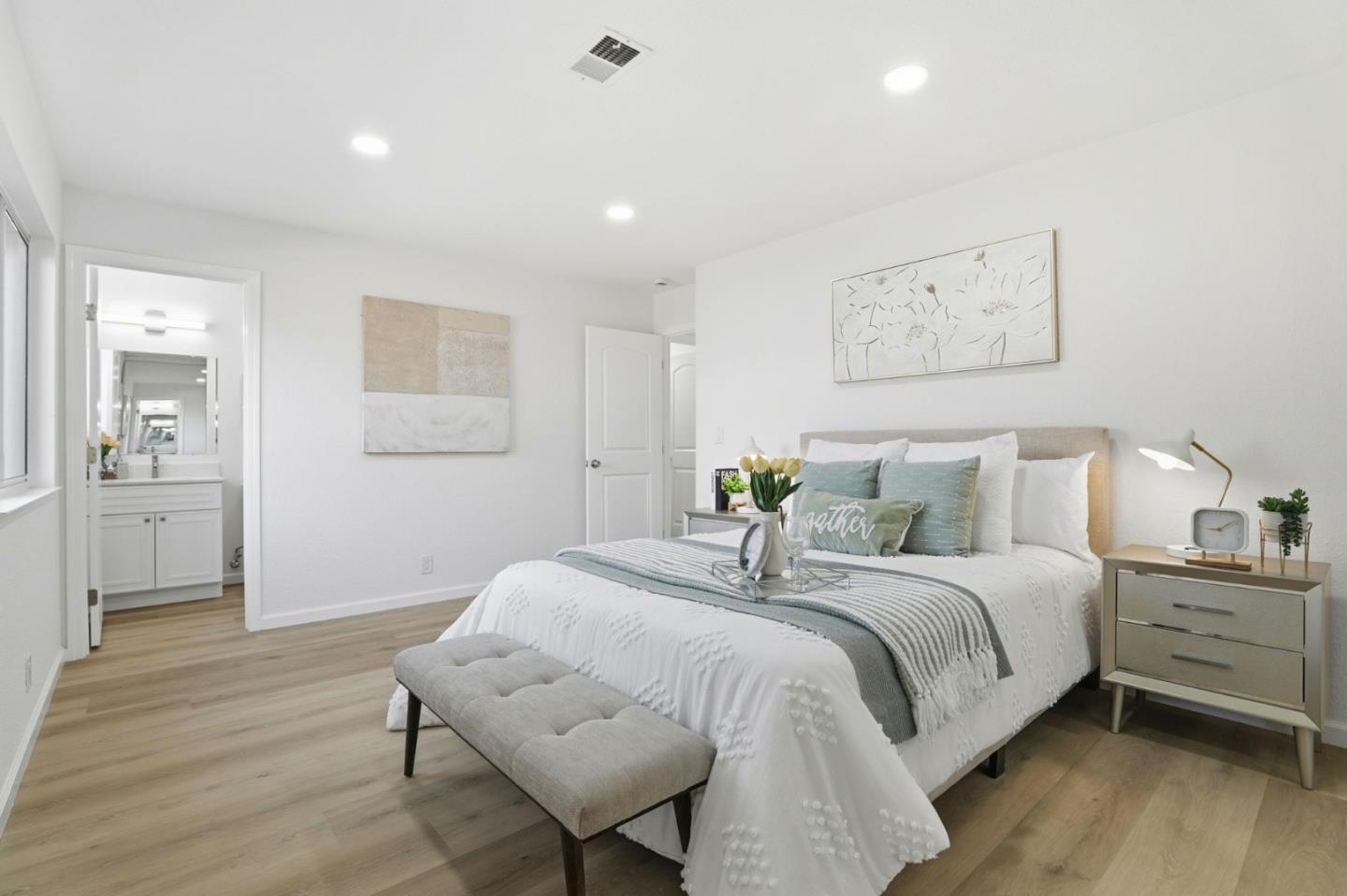 Detail Gallery Image 10 of 14 For 7085 via Pacifica, San Jose,  CA 95139 - 4 Beds | 2 Baths