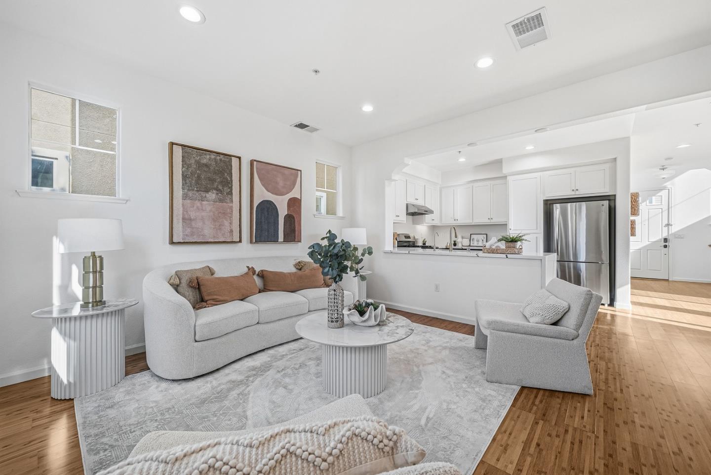 Detail Gallery Image 2 of 57 For 1421 Rosemary St, Menlo Park,  CA 94025 - 4 Beds | 3 Baths