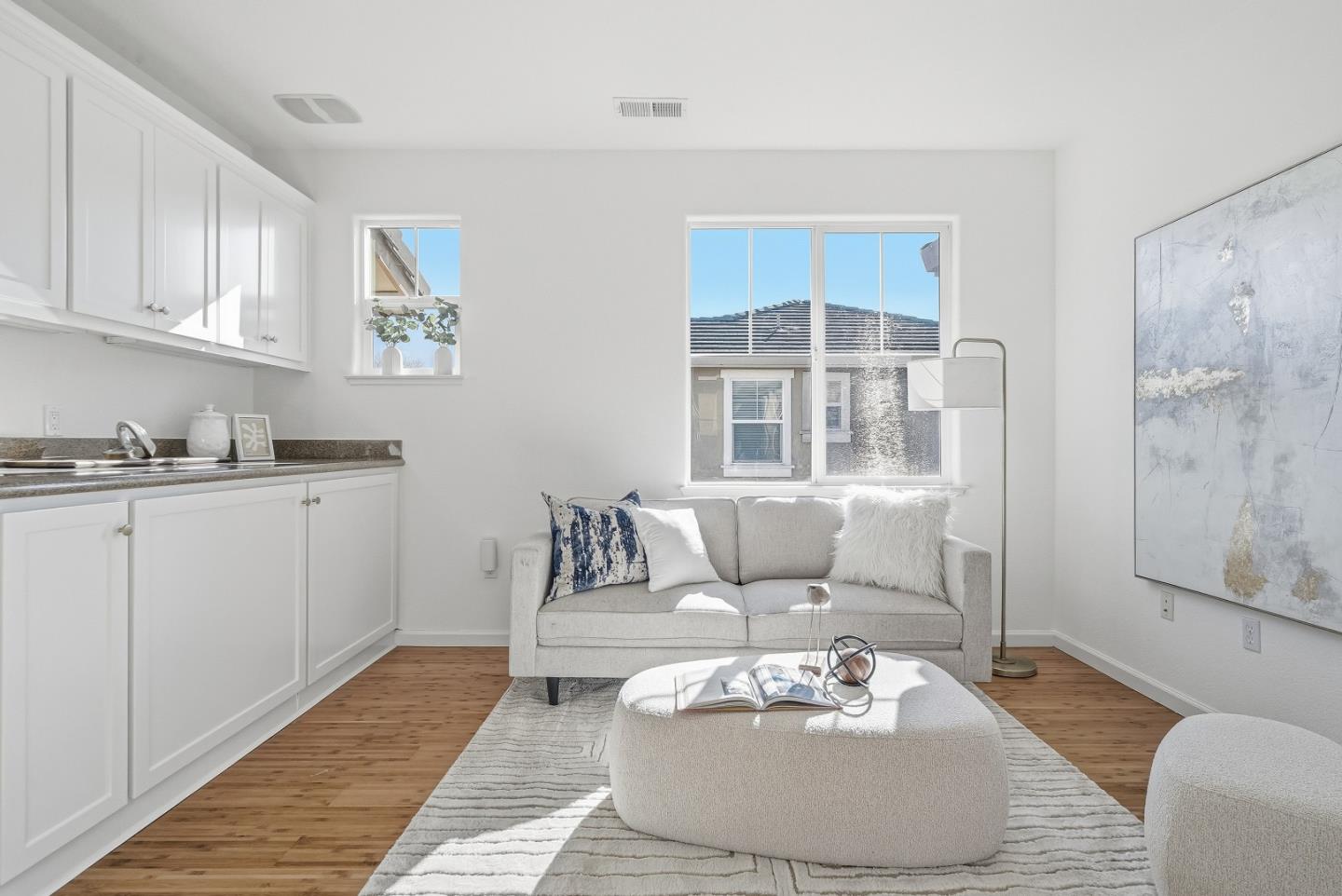 Detail Gallery Image 26 of 57 For 1421 Rosemary St, Menlo Park,  CA 94025 - 4 Beds | 3 Baths