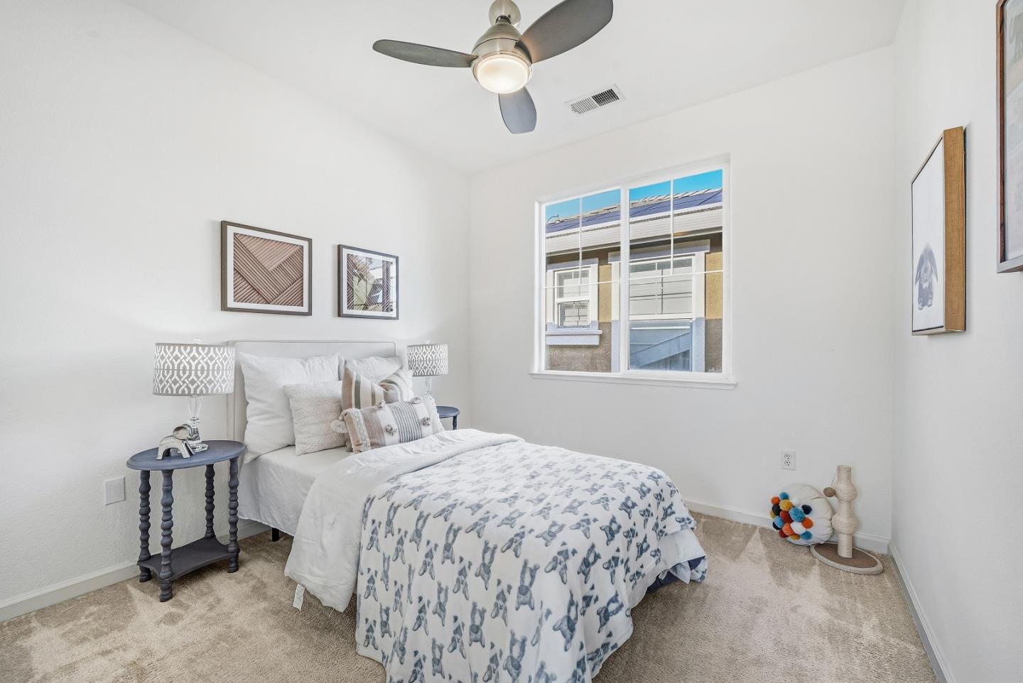 Detail Gallery Image 29 of 57 For 1421 Rosemary St, Menlo Park,  CA 94025 - 4 Beds | 3 Baths