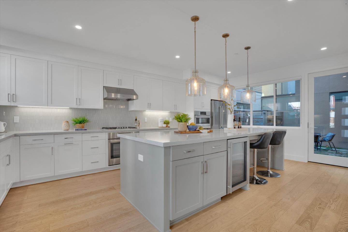 Photo #4: ML82029819 Listing: Photo #4