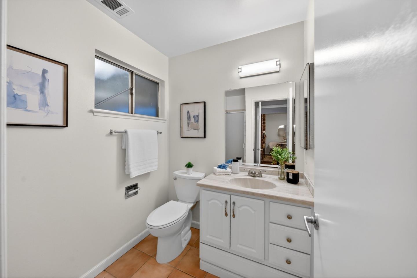 Detail Gallery Image 21 of 45 For 3320 Cherry Ave, San Jose,  CA 95118 - 5 Beds | 3/1 Baths