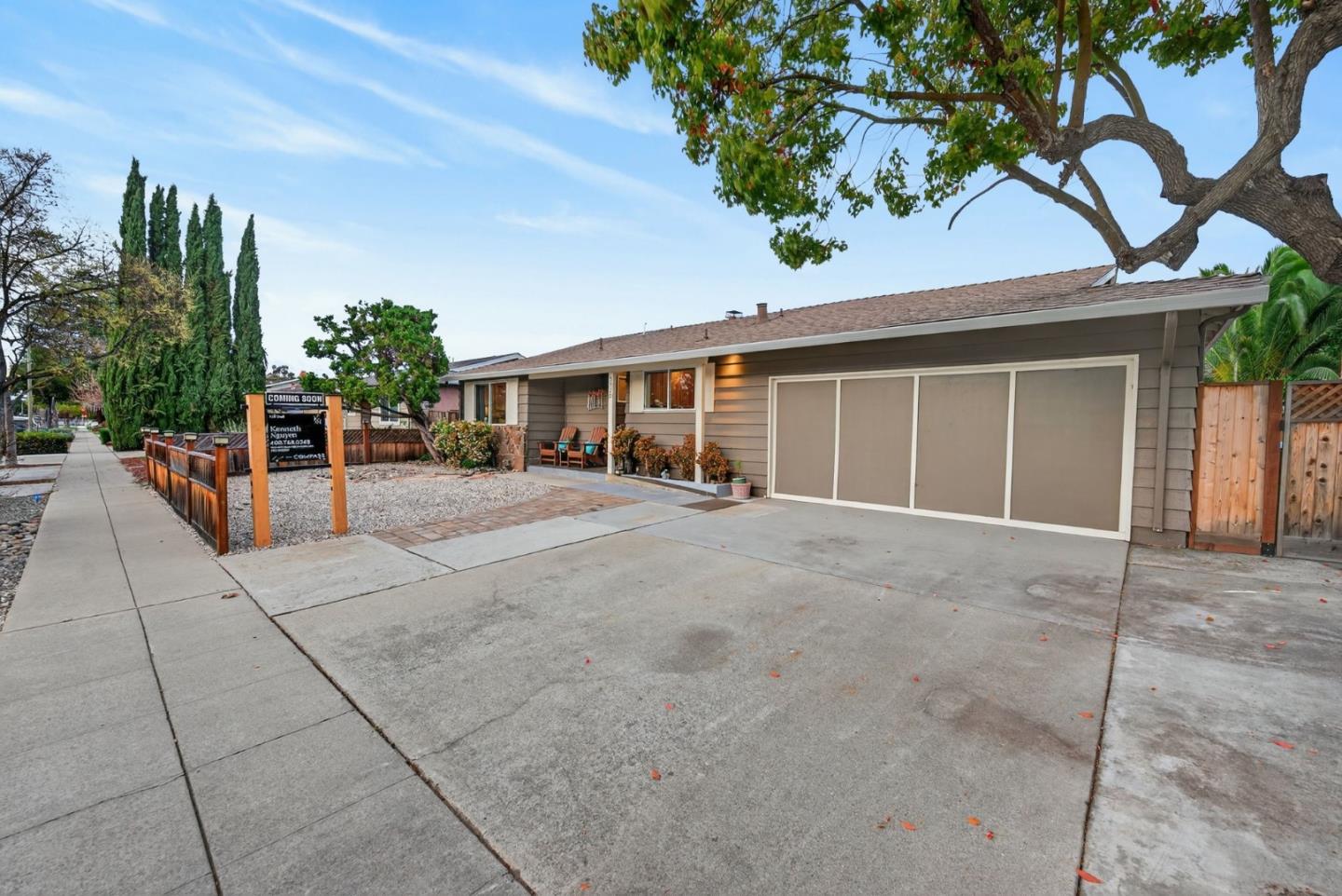 Detail Gallery Image 6 of 45 For 3320 Cherry Ave, San Jose,  CA 95118 - 5 Beds | 3/1 Baths