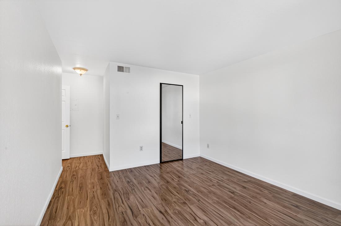 Photo #18: ML82029821 Listing: Photo #18