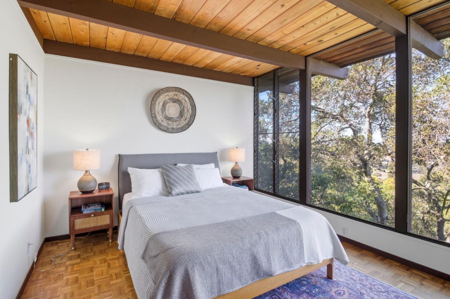 Detail Gallery Image 18 of 33 For 410 Conil Way, Portola Valley,  CA 94028 - 5 Beds | 3/1 Baths