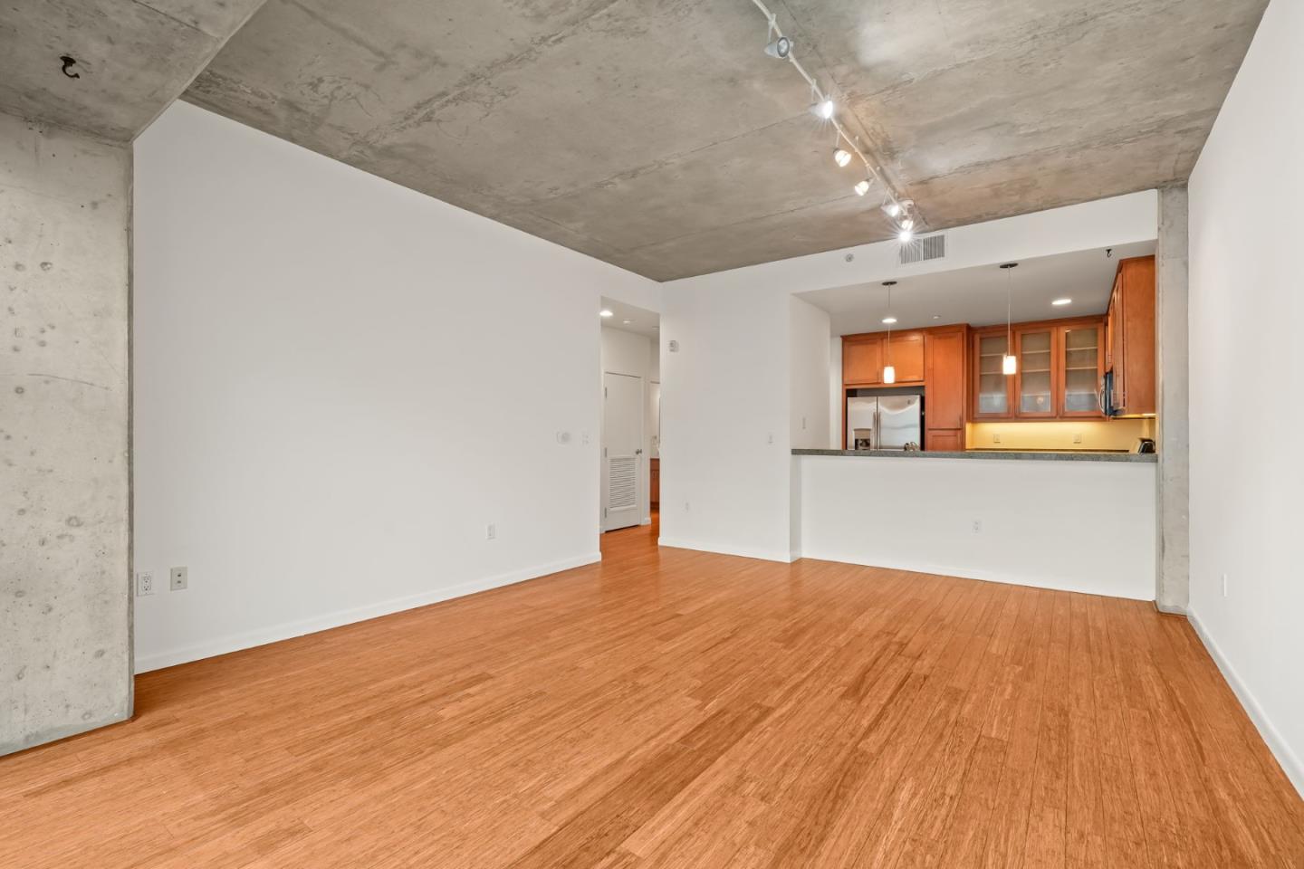 Detail Gallery Image 11 of 23 For 428 Alice St #637,  Oakland,  CA 94607 - 1 Beds | 1 Baths