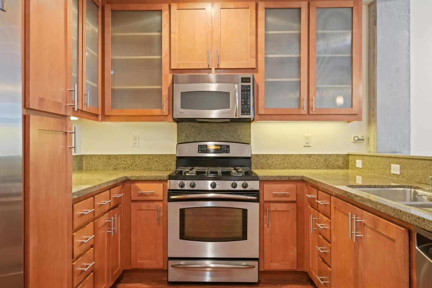 Detail Gallery Image 4 of 23 For 428 Alice St #637,  Oakland,  CA 94607 - 1 Beds | 1 Baths