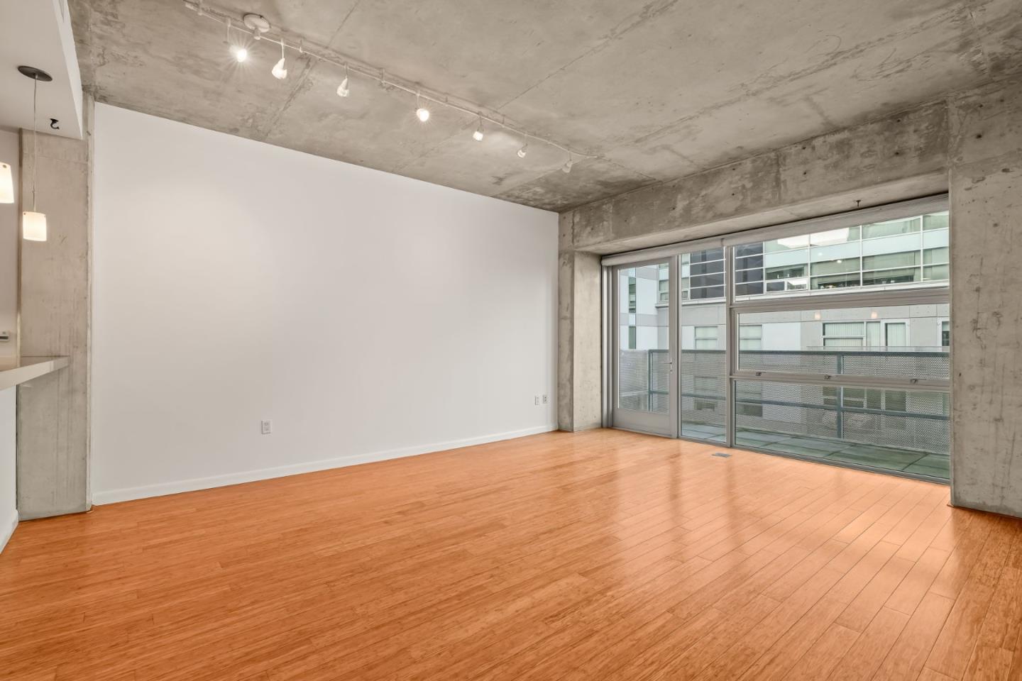Detail Gallery Image 9 of 23 For 428 Alice St #637,  Oakland,  CA 94607 - 1 Beds | 1 Baths