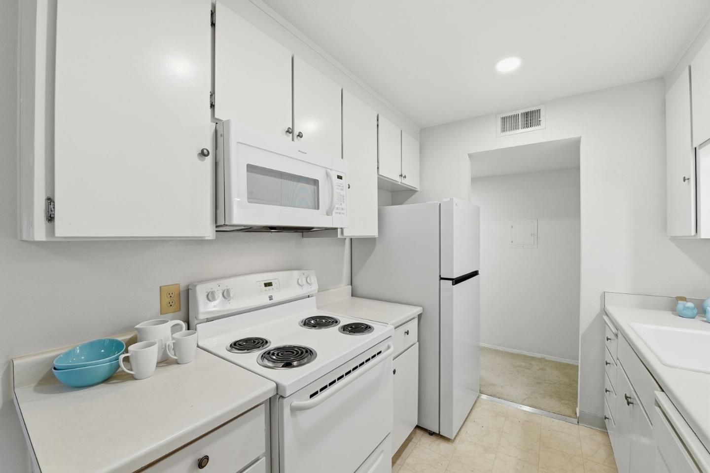 Photo #10: ML82029827 Listing: Photo #10