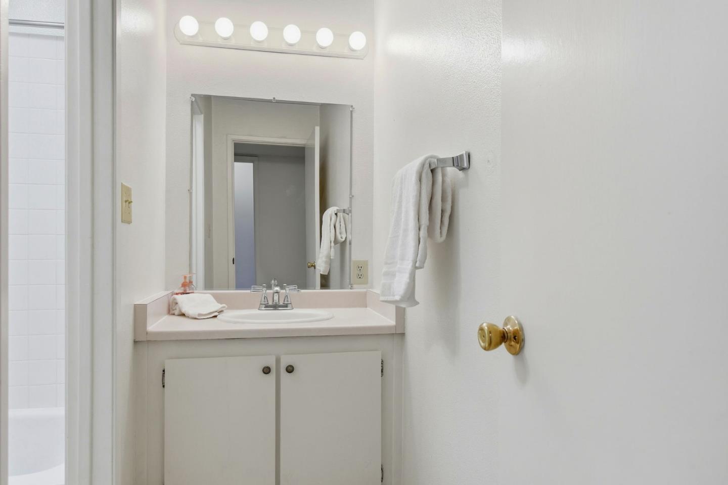 Photo #21: ML82029827 Listing: Photo #21